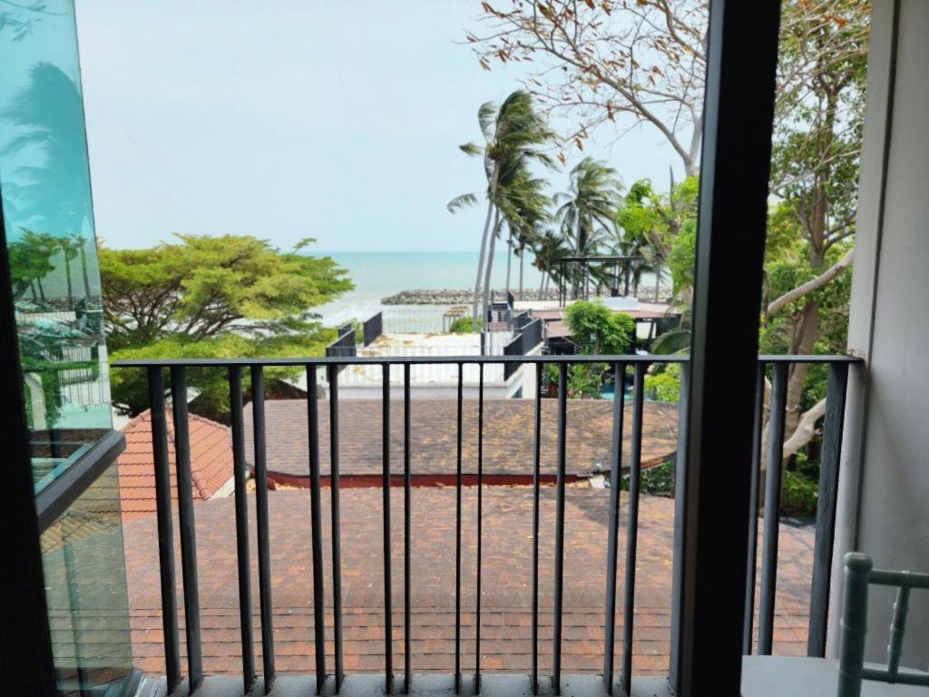 Eco Moment Beach Resort Phetcsaburi Kültér fotó